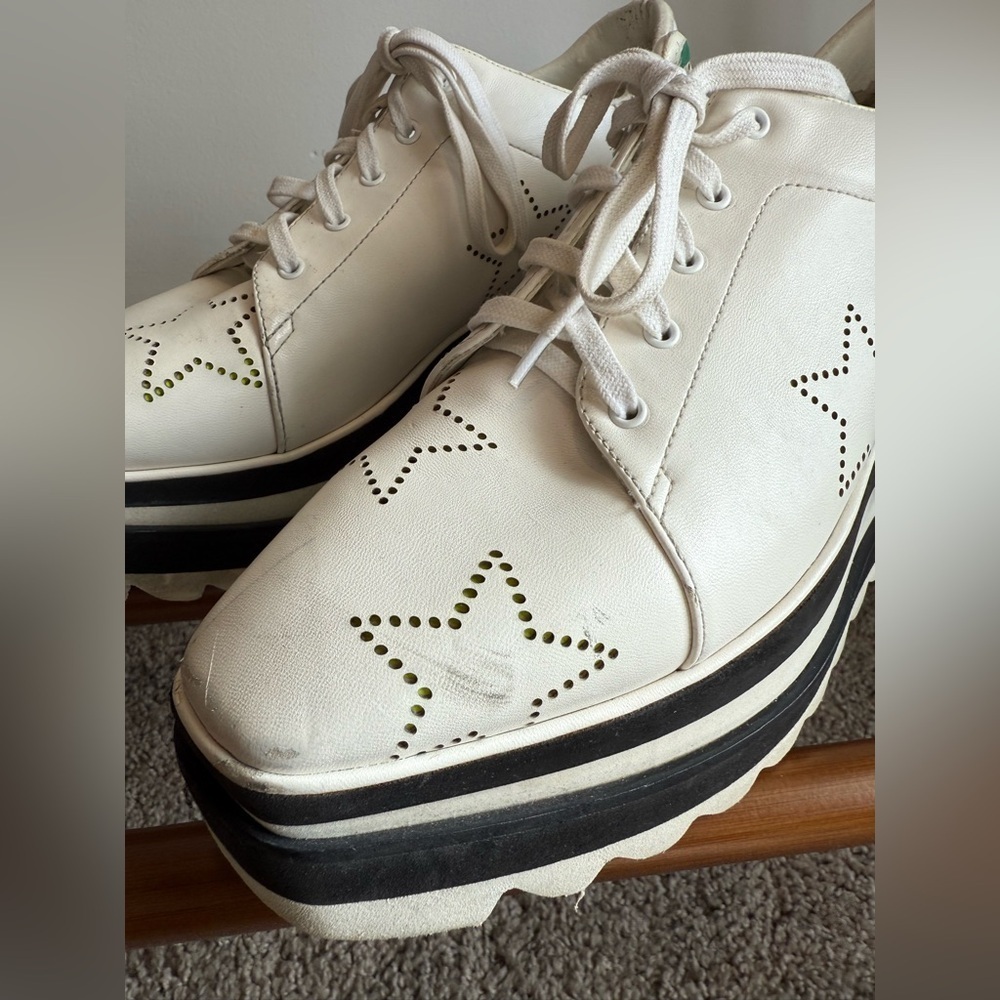 Stella McCartney White and Black Platform Sneakers - Picture 6 of 15
